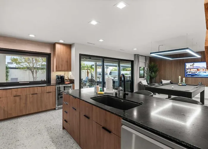 Bella Palma - Elegance & Style With Putt Pool & Casa vacanze Scottsdale